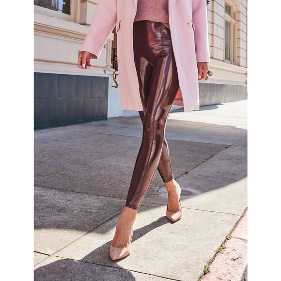 Spanx Faux Patent Leather Leggings in Ruby Size XS NWT - Picture 1 of 4